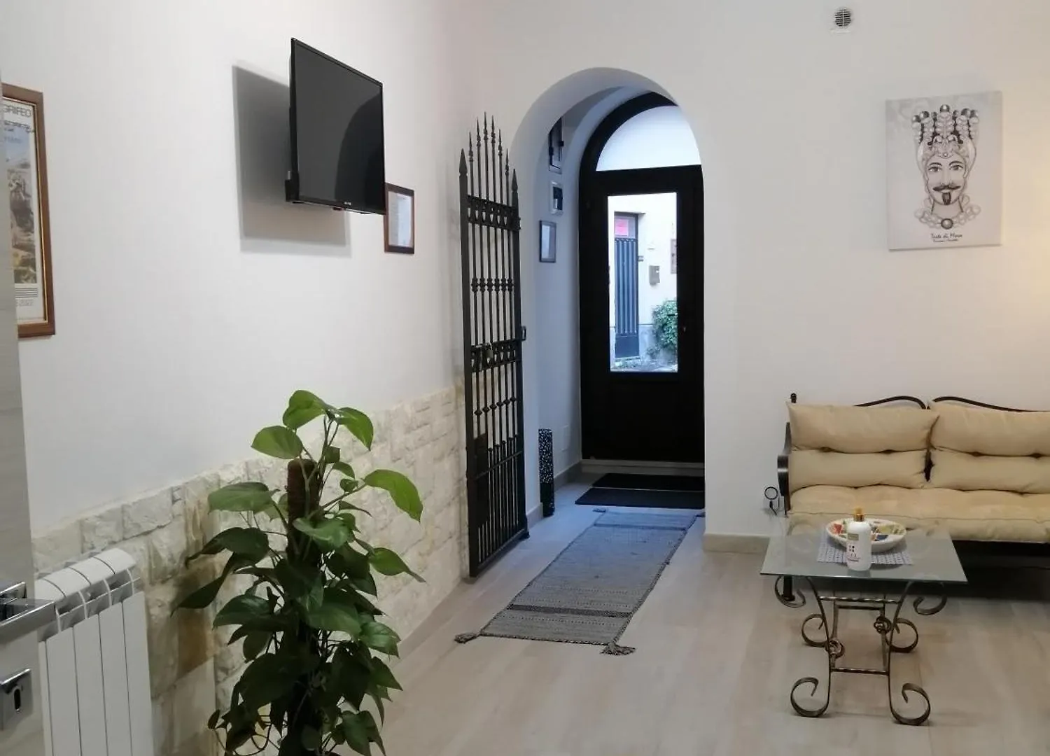 Bed And Breakfast Polizzi House Petralia Sottana 0*,  Italia